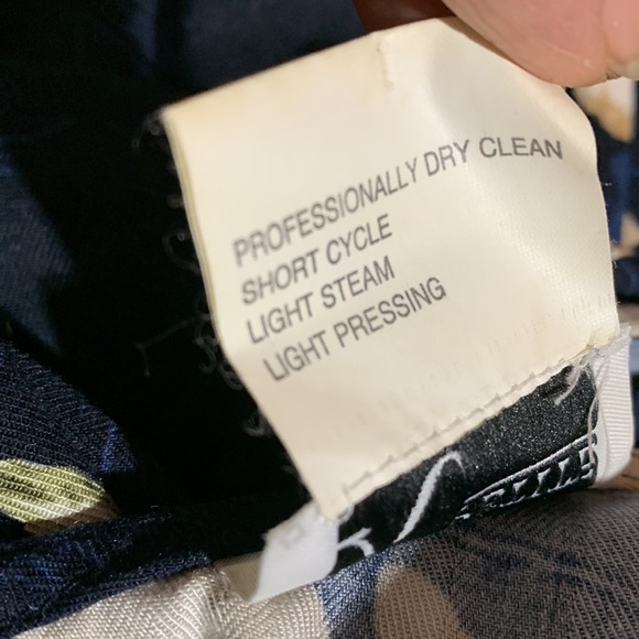 K Petite 2 pc Dress with Top Navy Blue Cream Floral Size 6P 100% Rayon - Picture 16 of 16